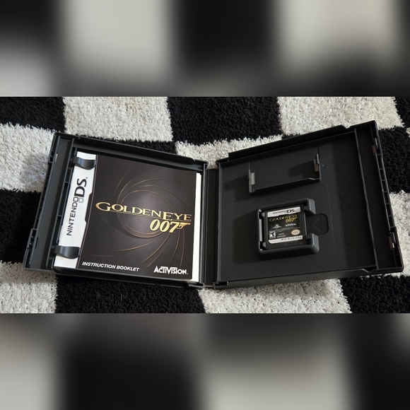 GoldenEye 007 Nintendo DS game - Picture 3 of 3